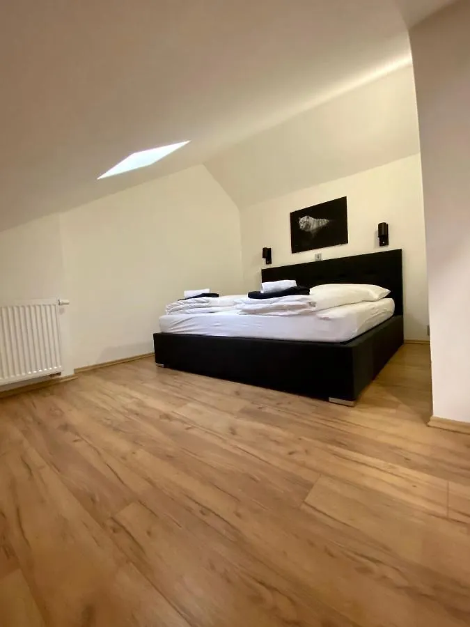 Boutique Apartment Owned By Emperor Peter The Great With 2 Balconies & Jacuzzi Karlovy Vary