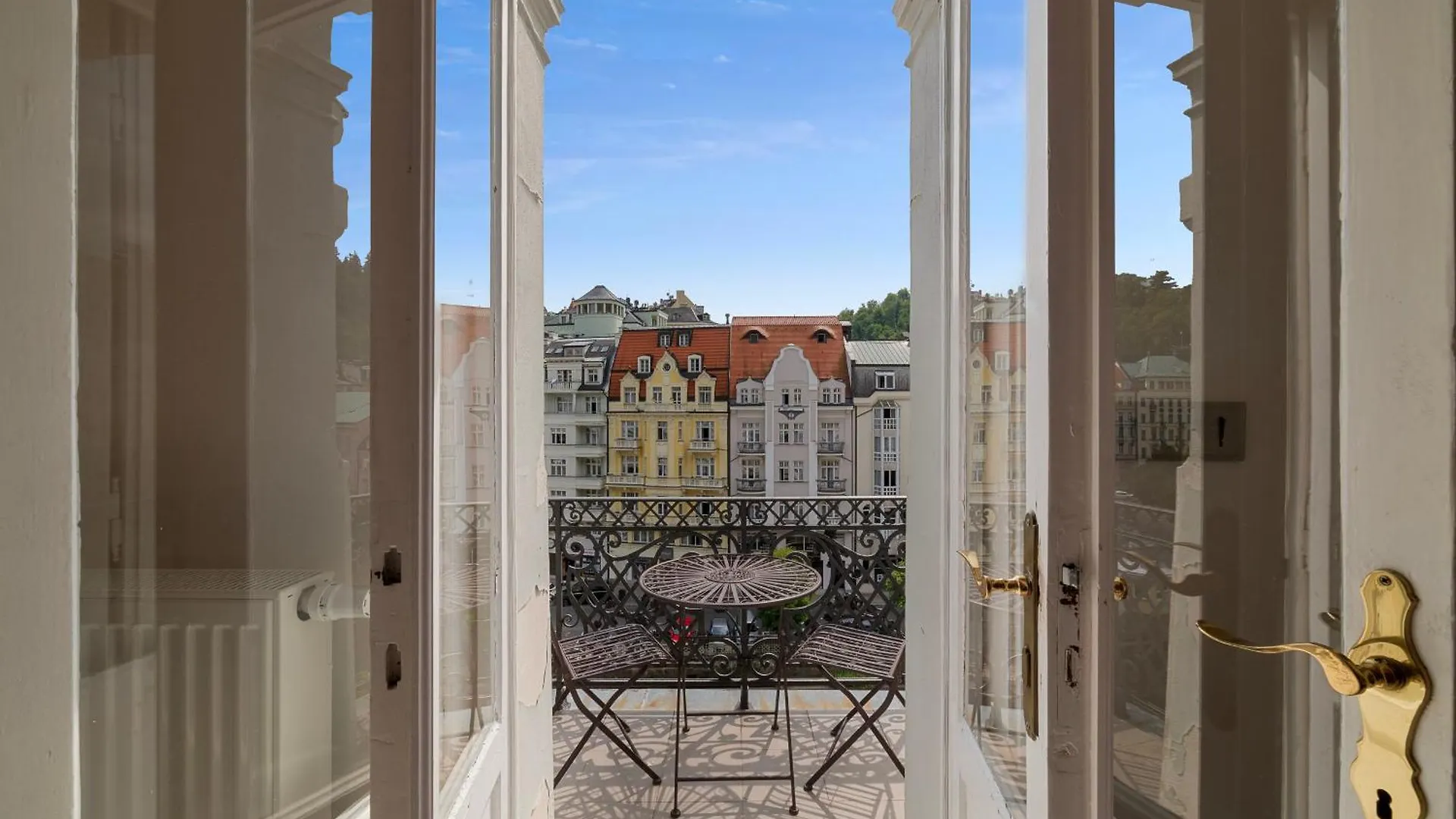 Boutique Apartment Owned By Emperor Peter The Great With 2 Balconies & Jacuzzi Karlovy Vary 0*,