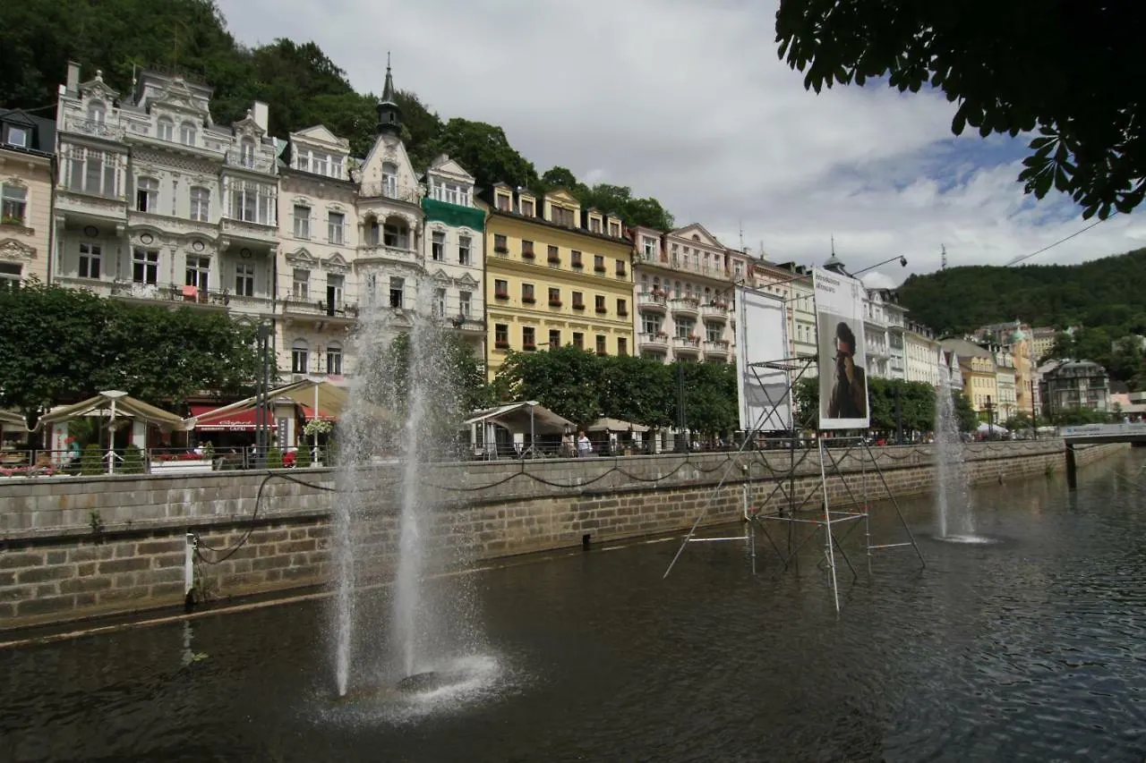 Boutique Apartment Owned By Emperor Peter The Great With 2 Balconies & Jacuzzi Karlovy Vary